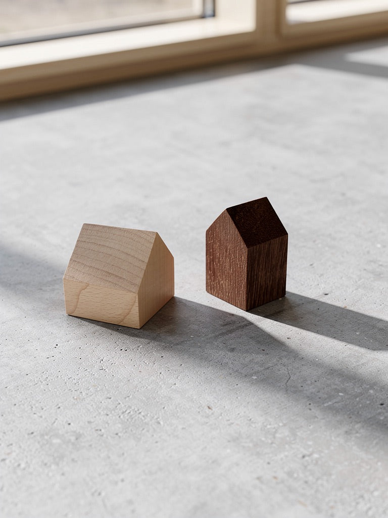 Dekorations-Häuschen aus Eiche 5x5cm